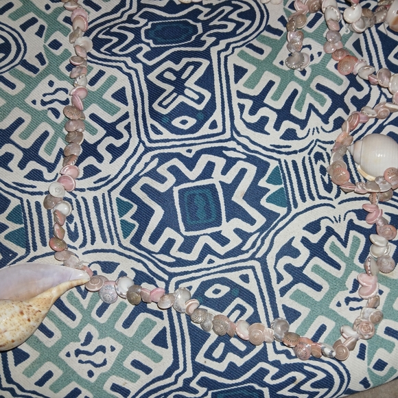 7 ft hand gathered handmade seashell Garland Coastal Decor Christmas decorations - Picture 4 of 4